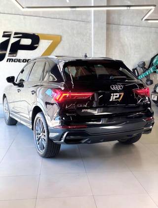 AUDI Q3 2.0 40 TFSI GASOLINA PERFORMANCE BLACK QUATTRO TIPTRONIC